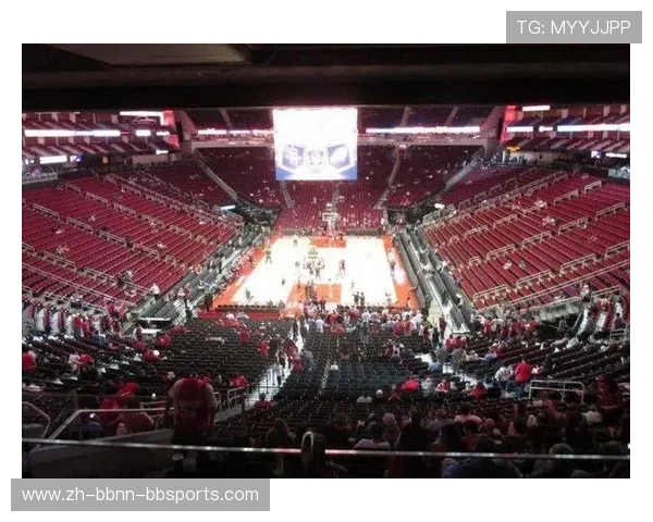 火箭队主场球场环境及设施介绍